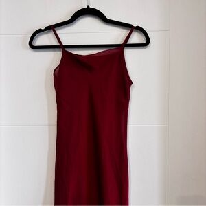 Elegant Burgundy Spaghetti Strap Maxi Dress